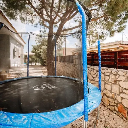 Villa Rahes With Private Pool *