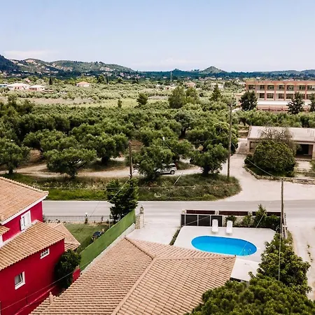 Rahes With Private Pool Áyios Kírikos
